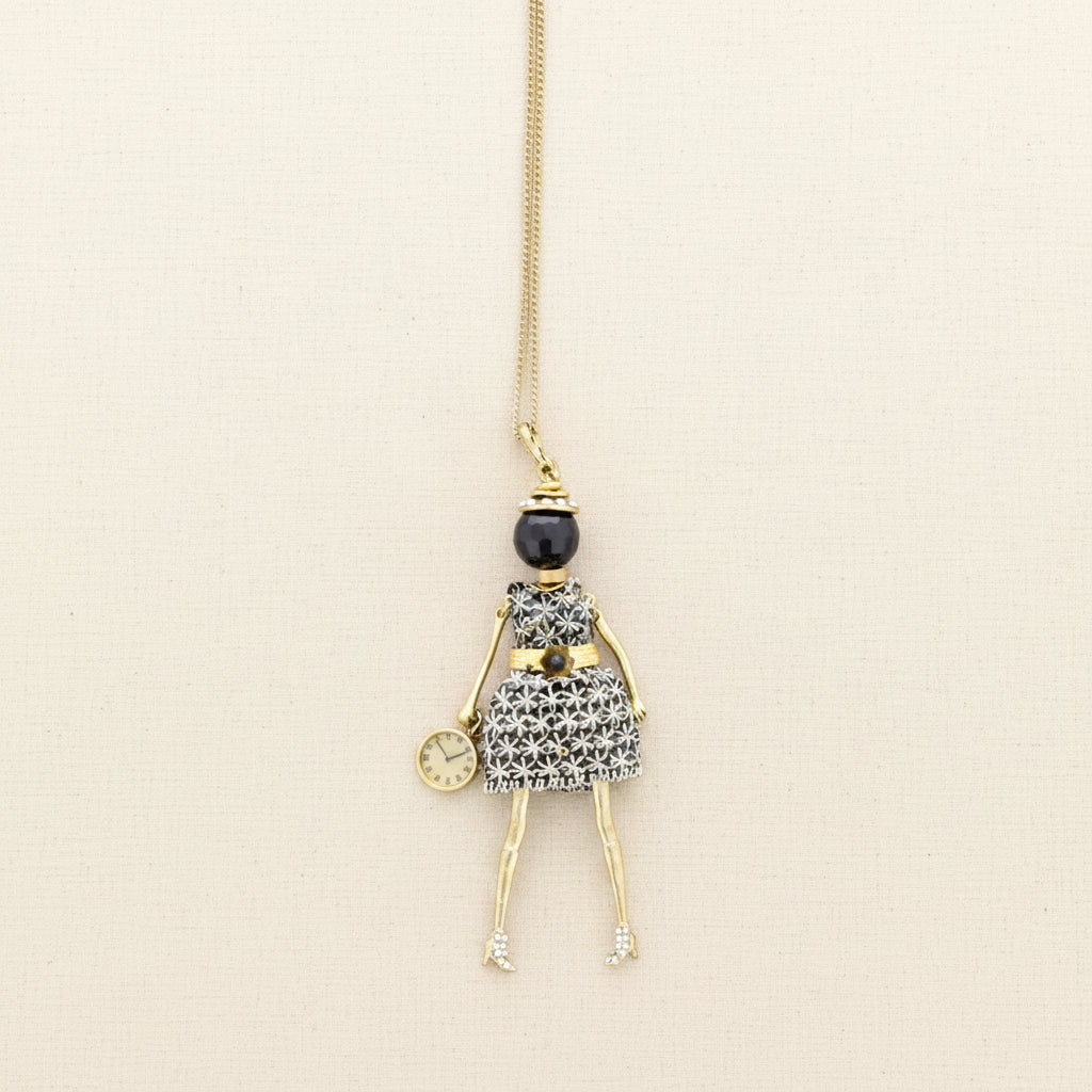 Collier Emily
